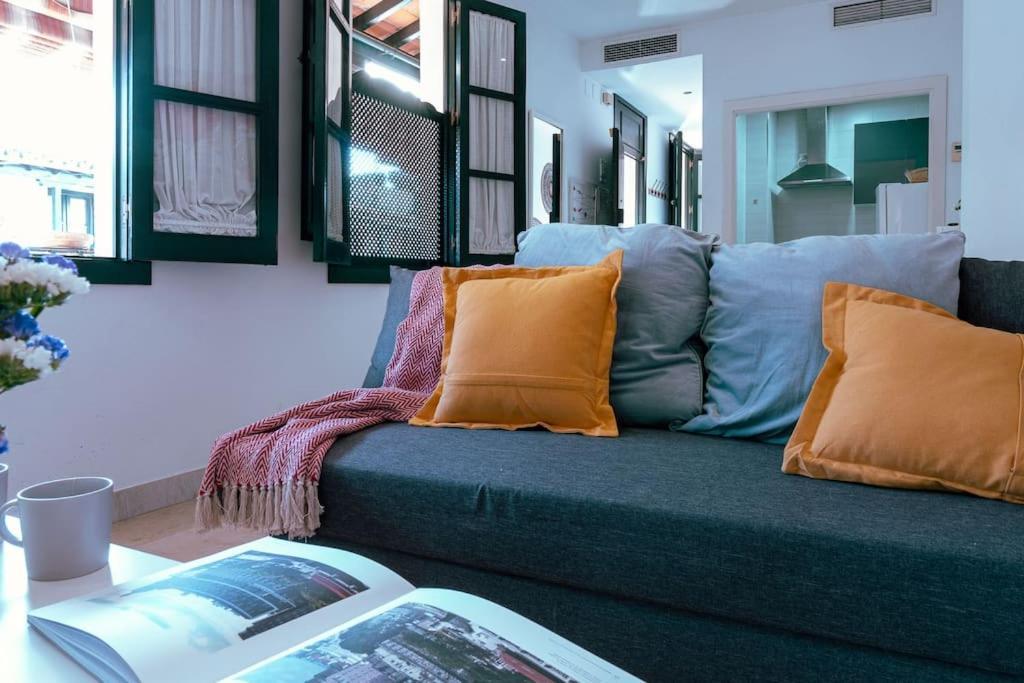 Apartamento Con Encanto En Patio Sevillano Exterior photo